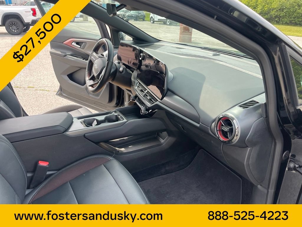 Used 2024 Chevrolet Equinox EV RS FWD image 19