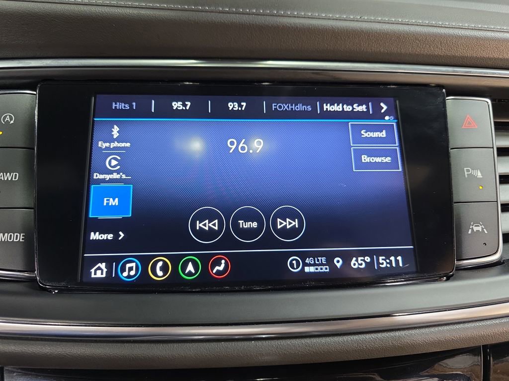 Used 2022 Buick Enclave Avenir w/ Avenir Technology Package image 22