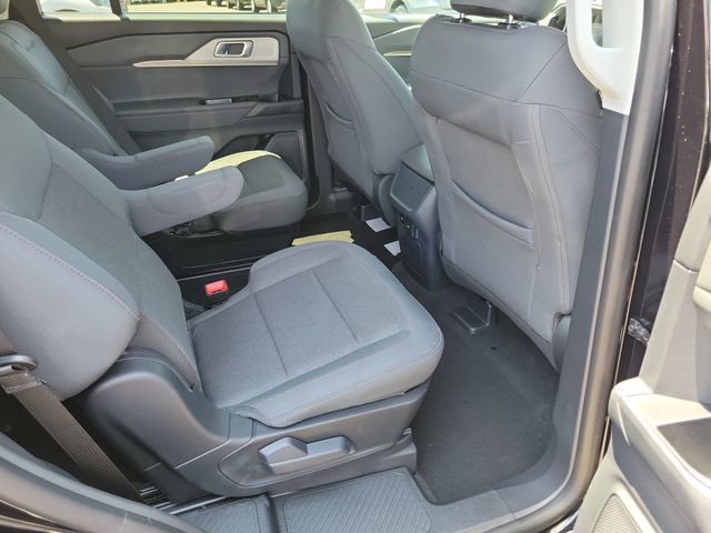 Used 2026 Ford Explorer Active RWD image 18