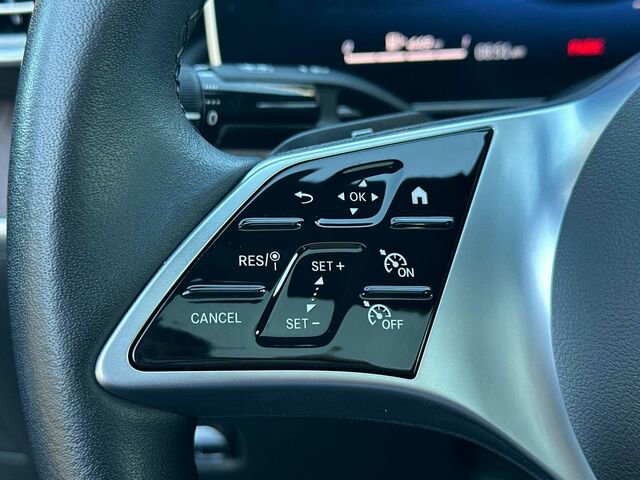 Certified 2025 Mercedes-Benz C 300 Sedan image 29