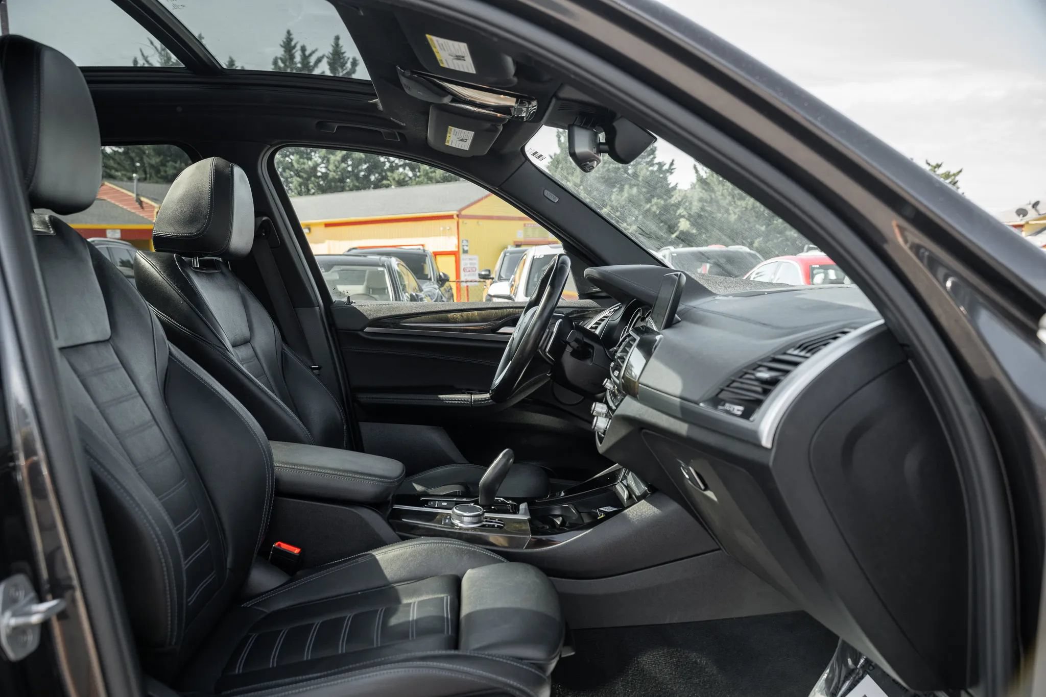 Used 2018 BMW X3 xDrive30i AWD/4WD image 13