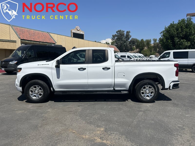 Used 2023 Chevrolet Silverado 1500 Custom RWD image 5