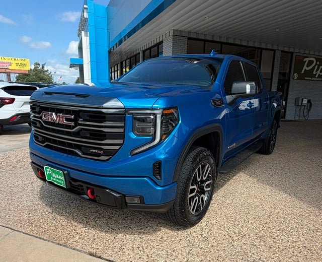 Used 2022 GMC Sierra 1500 AT4 w/ AT4 Preferred Package AWD/4WD image 5