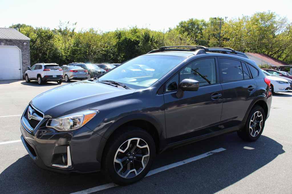 Used 2016 Subaru Crosstrek 2.0i Premium image 1
