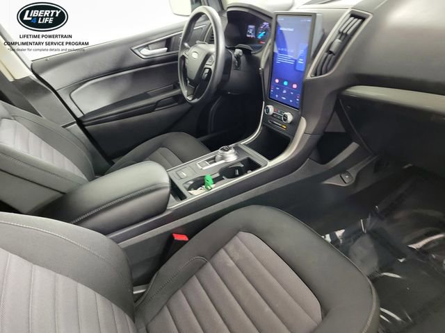 Used 2024 Ford Edge SE w/ Black Appearance Package image 19