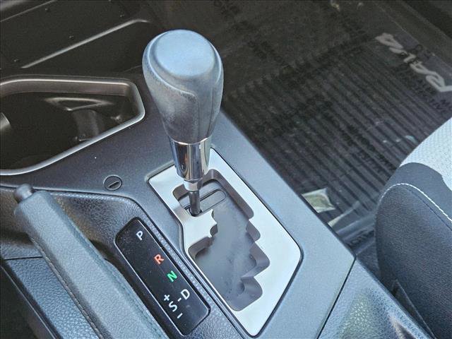 Used 2018 Toyota RAV4 XLE FWD image 12