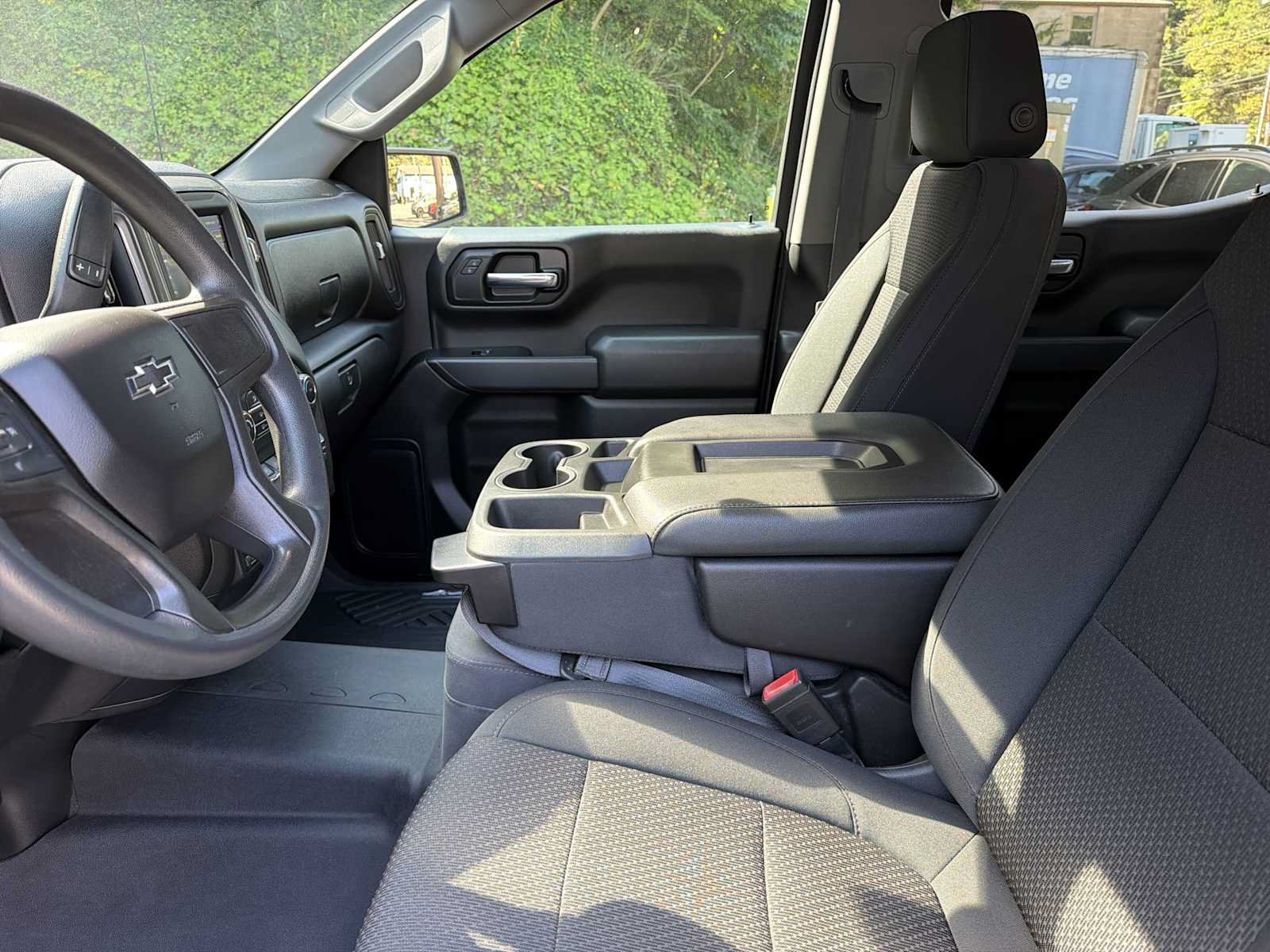 Used 2020 Chevrolet Silverado 1500 Custom Trail Boss w/ Custom Convenience Package AWD/4WD image 17