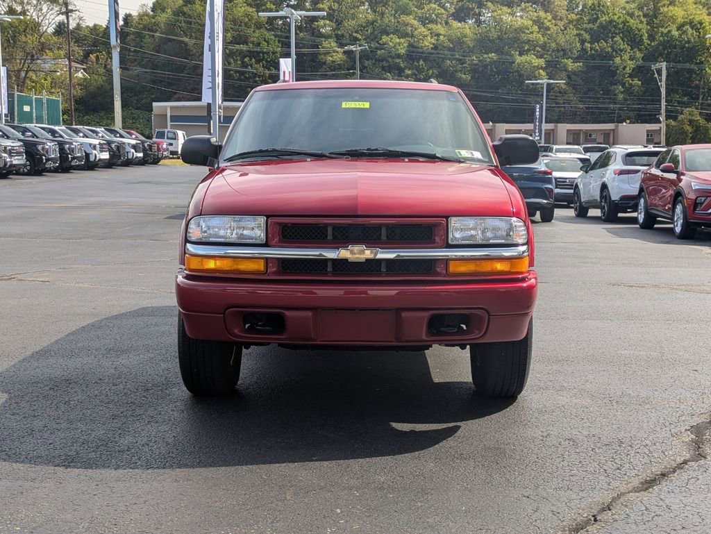 Used 2000 Chevrolet Blazer LS w/ LS Preferred Equipment Group image 2