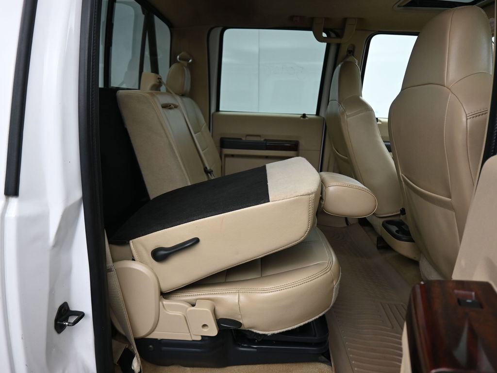 Used 2010 Ford F250 Lariat image 37