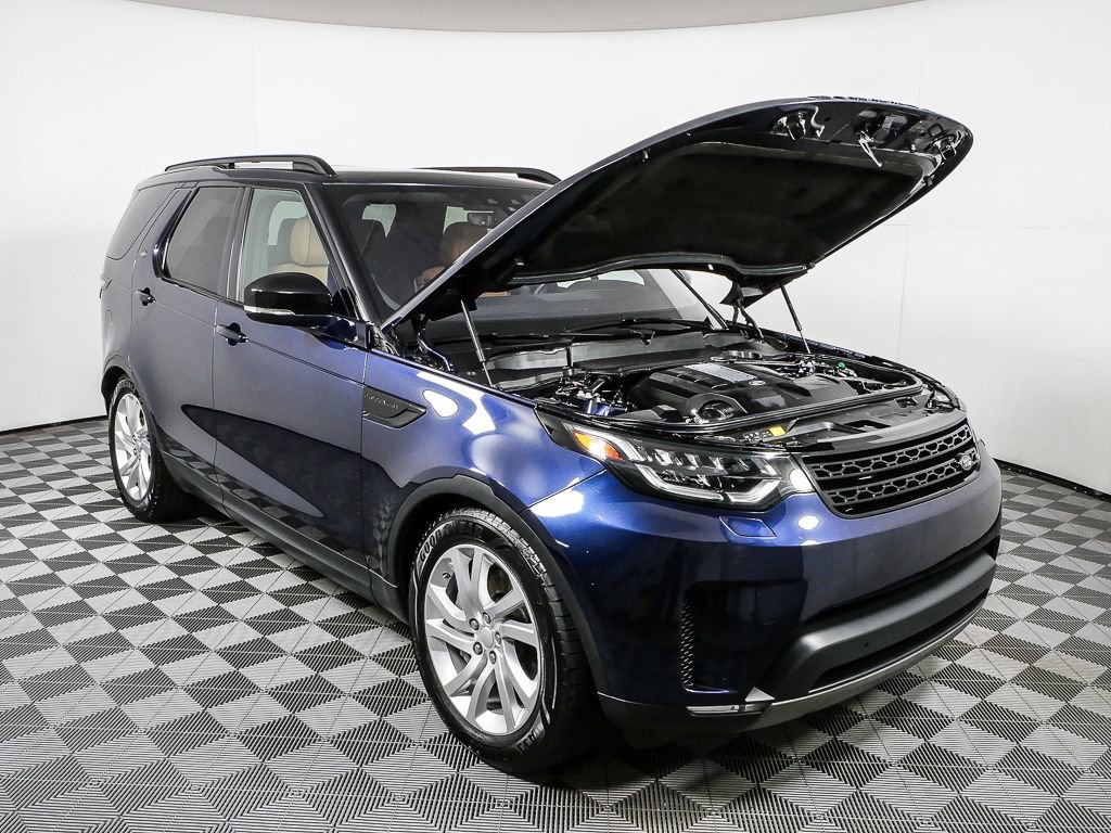 Used 2018 Land Rover Discovery HSE image 35