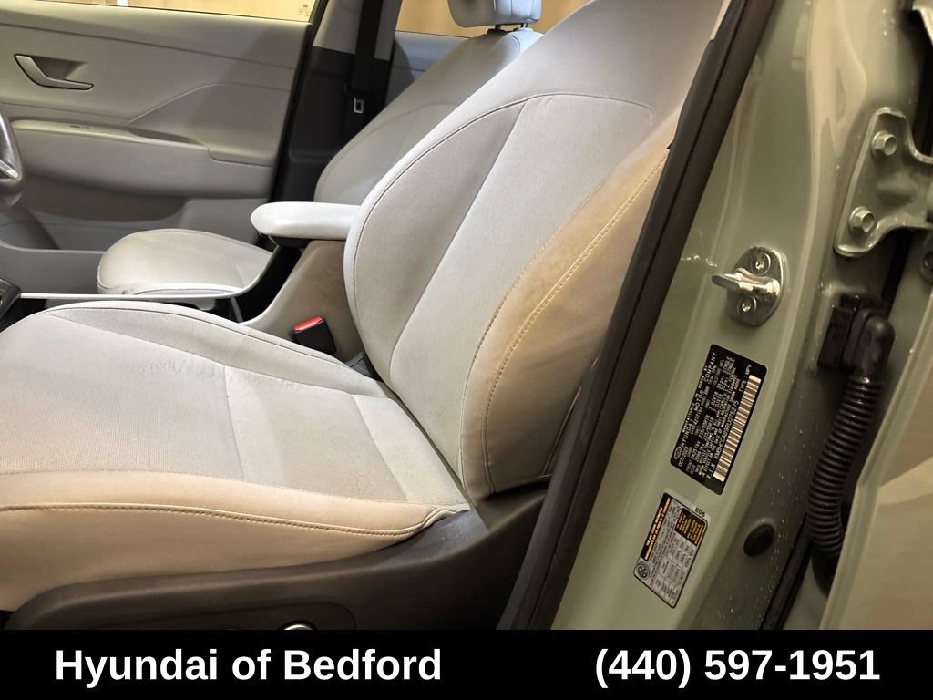 Used 2024 Hyundai Kona SEL w/ Convenience Package AWD/4WD image 12