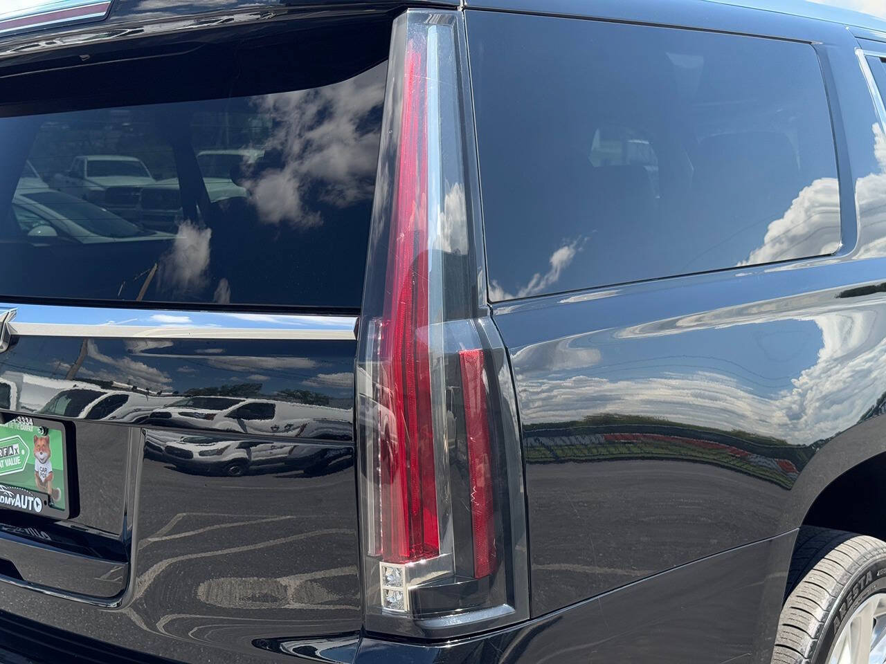 Used 2018 Cadillac Escalade ESV Premium Luxury AWD/4WD image 70