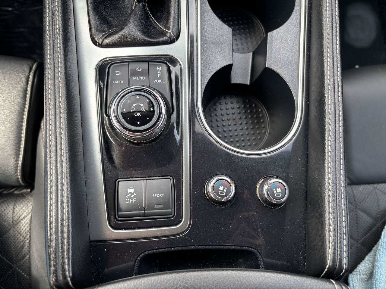 Used 2020 Nissan Maxima Platinum w/ Sport Mat Group FWD image 32