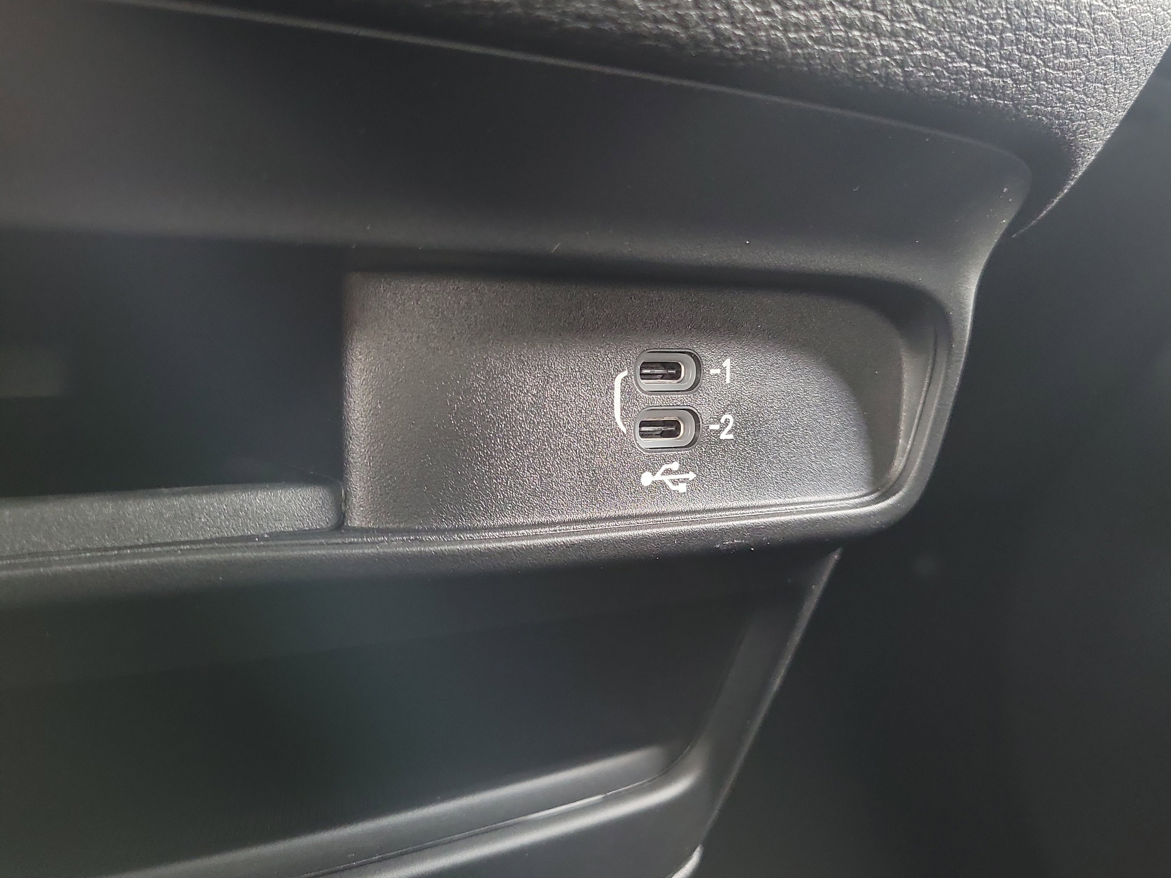 New 2026 Chrysler Pacifica Select FWD image 29