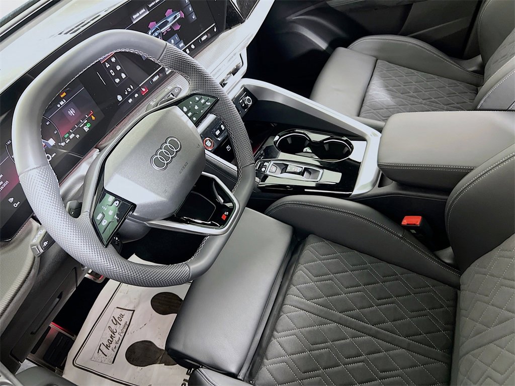 New 2025 Audi SQ5 Premium Plus image 21