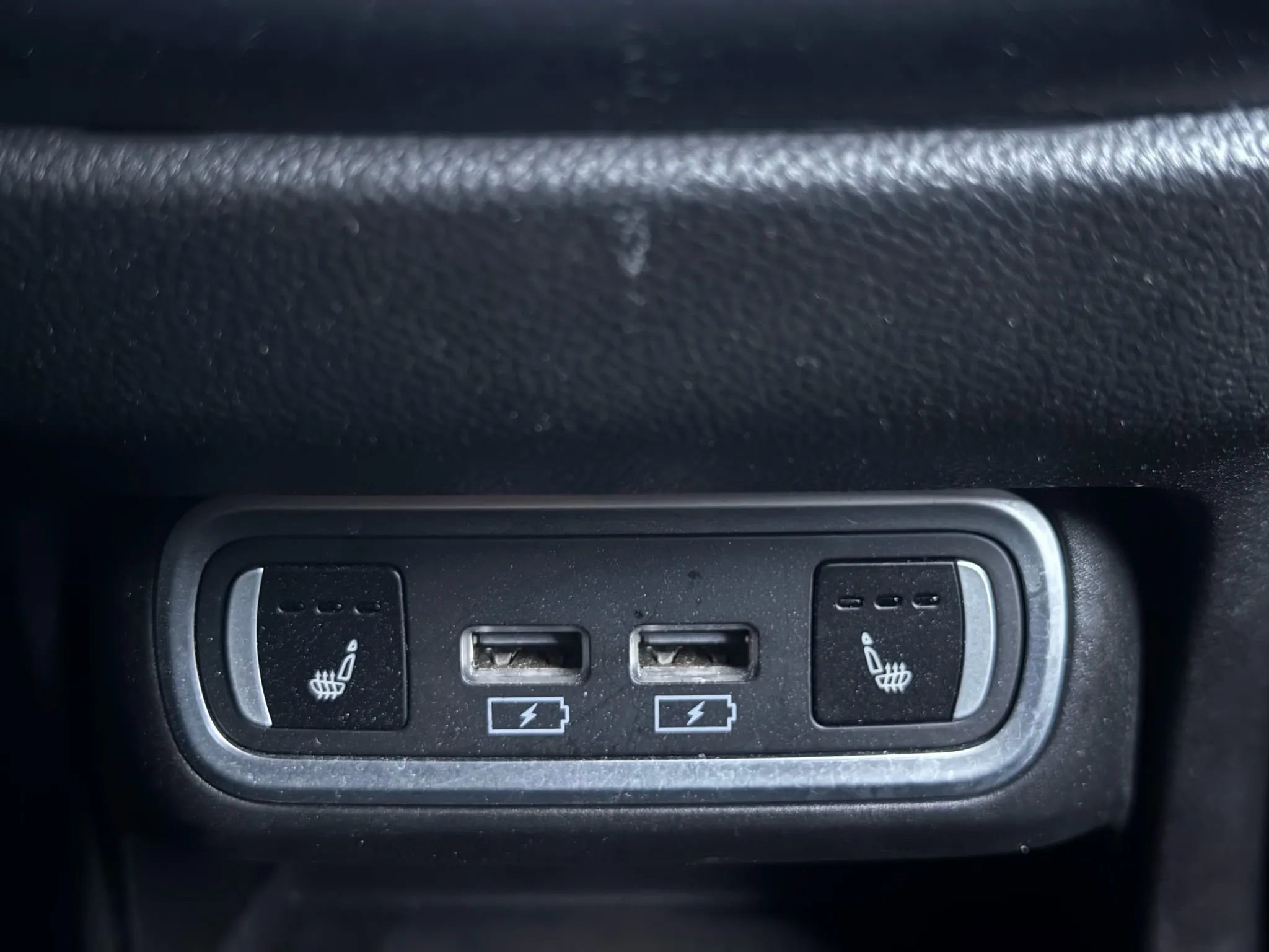 Used 2022 Alfa Romeo Stelvio Sprint image 29