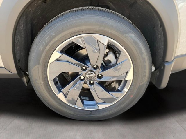 Certified 2025 Nissan Rogue SV w/ SV Premium Package image 21