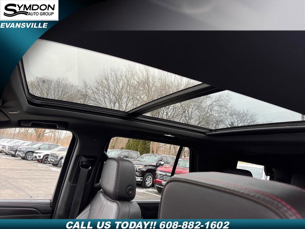 Used 2022 Chevrolet Tahoe RST w/ Luxury Package image 6