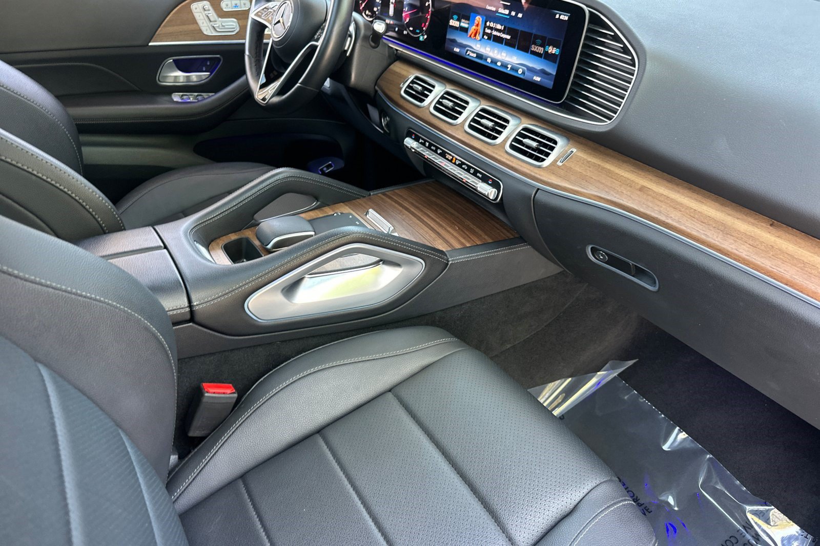 Certified 2025 Mercedes-Benz GLE 350 4MATIC image 36