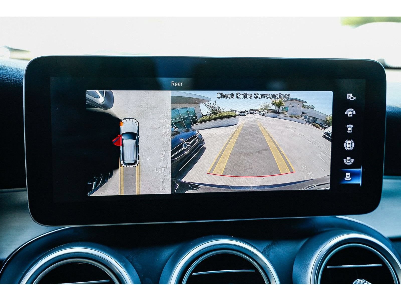 Certified 2022 Mercedes-Benz GLC 300 image 24