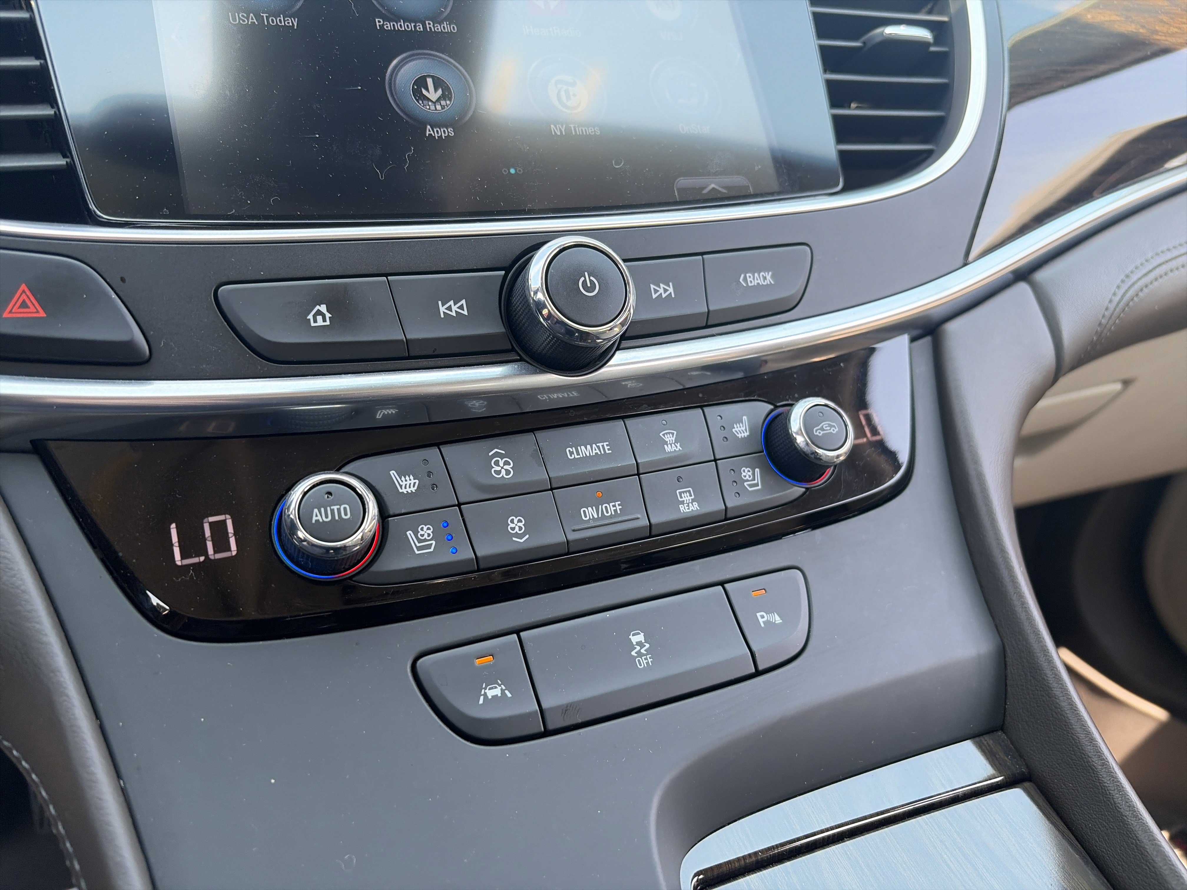 Used 2017 Buick LaCrosse Premium image 49