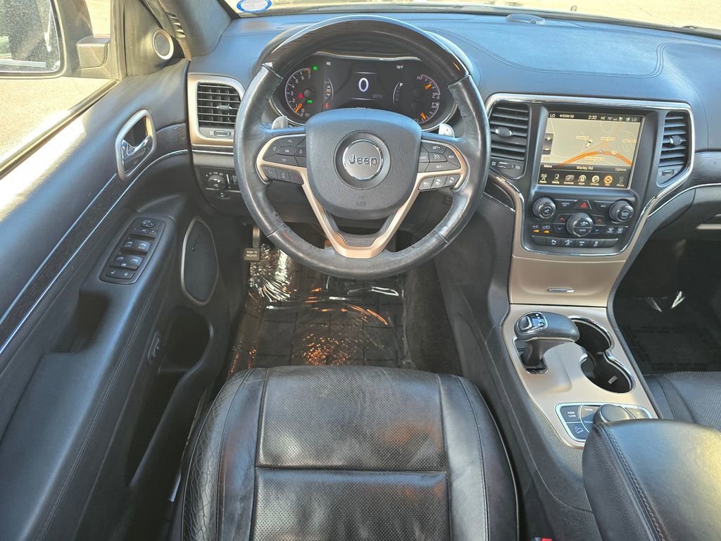 Used 2015 Jeep Grand Cherokee Summit w/ Platinum Series Group image 32