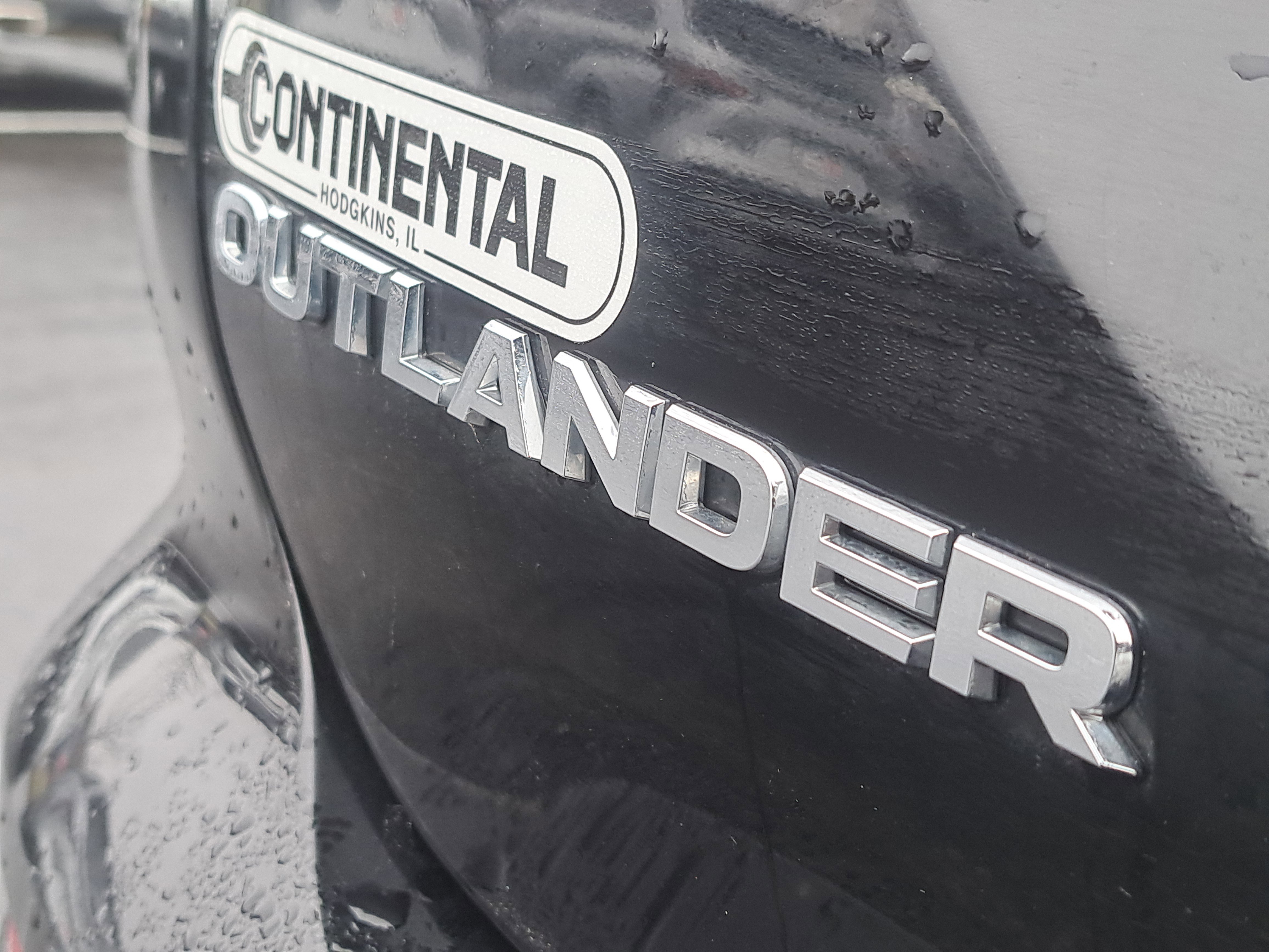 Used 2024 Mitsubishi Outlander SE image 8