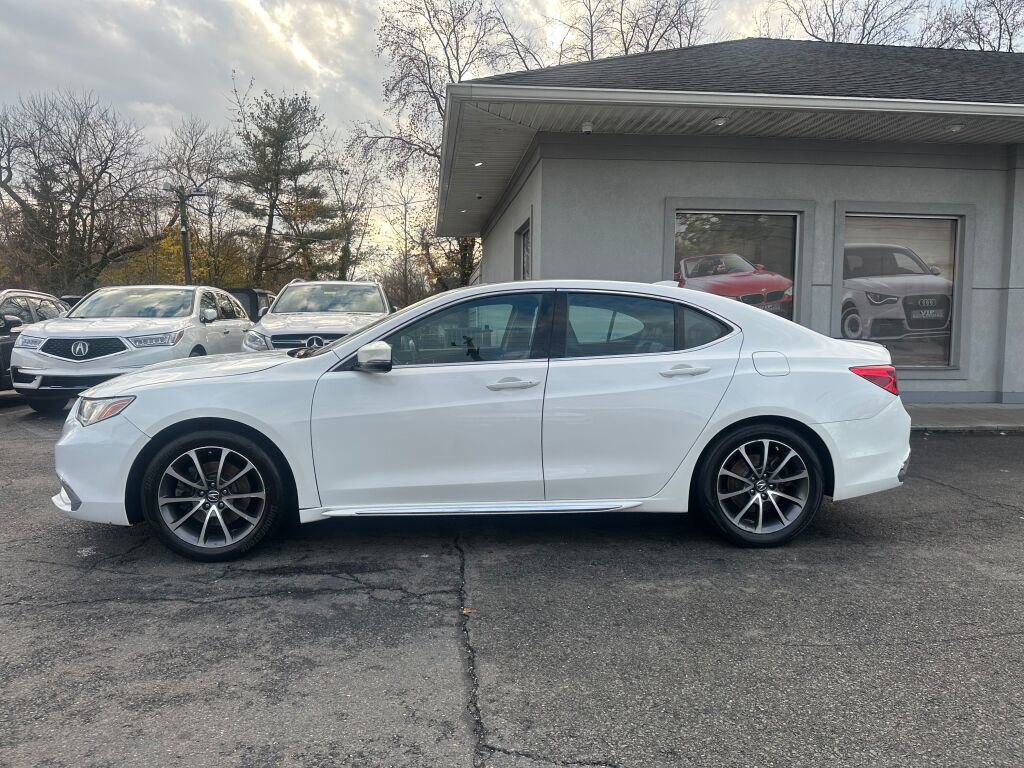 Used 2018 Acura TLX V6 SH-AWD w/ Technology Pkg image 4
