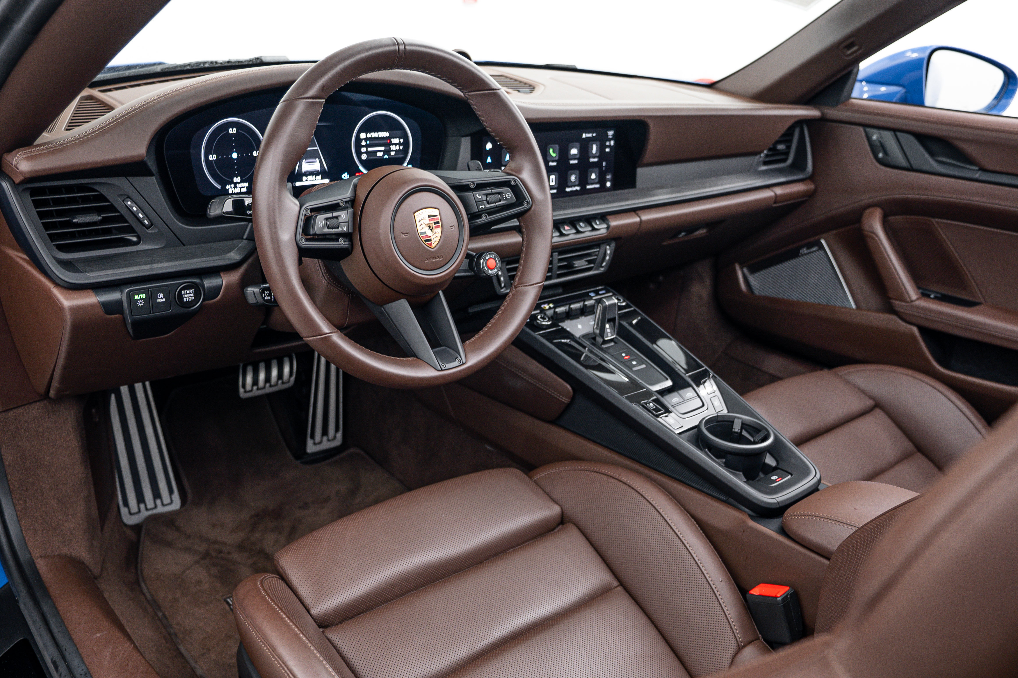 Certified 2025 Porsche 911 Targa 4 GTS AWD/4WD image 4