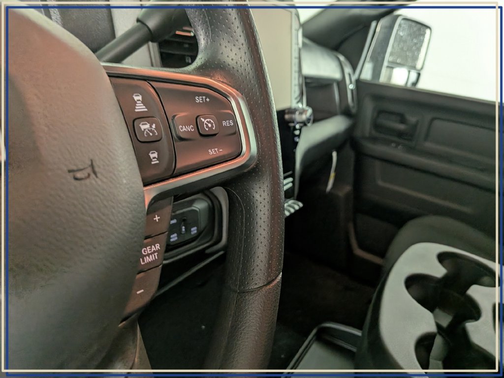 New 2026 RAM 2500 Tradesman AWD/4WD image 18