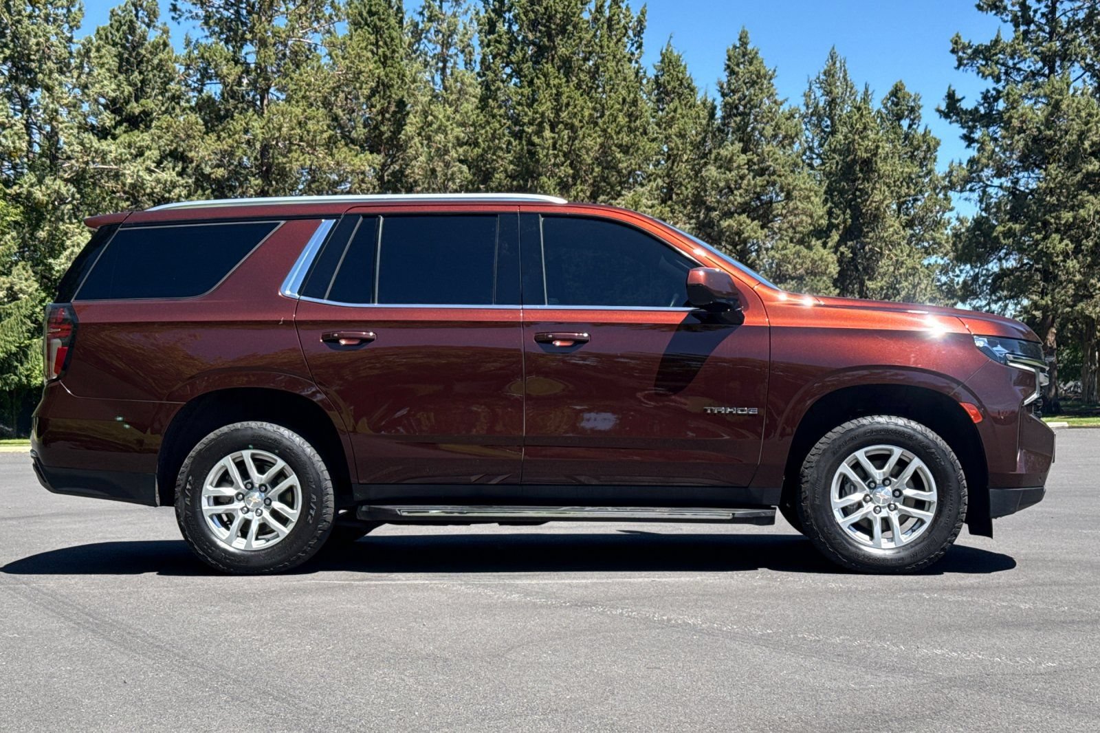 Used 2023 Chevrolet Tahoe LS AWD/4WD image 3