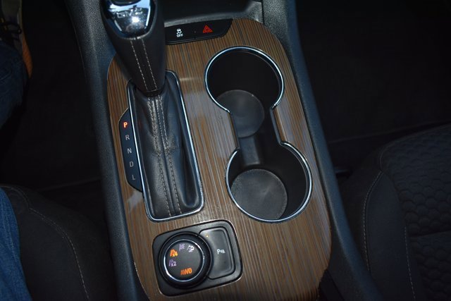 Used 2019 GMC Acadia SLE w/ Driver Alert Package I image 28