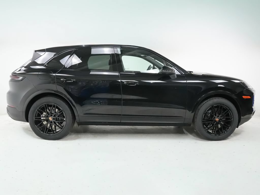 New 2026 Porsche Cayenne AWD/4WD image 9