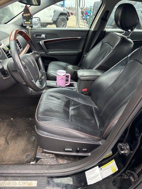 Used 2012 Lincoln MKZ image 12