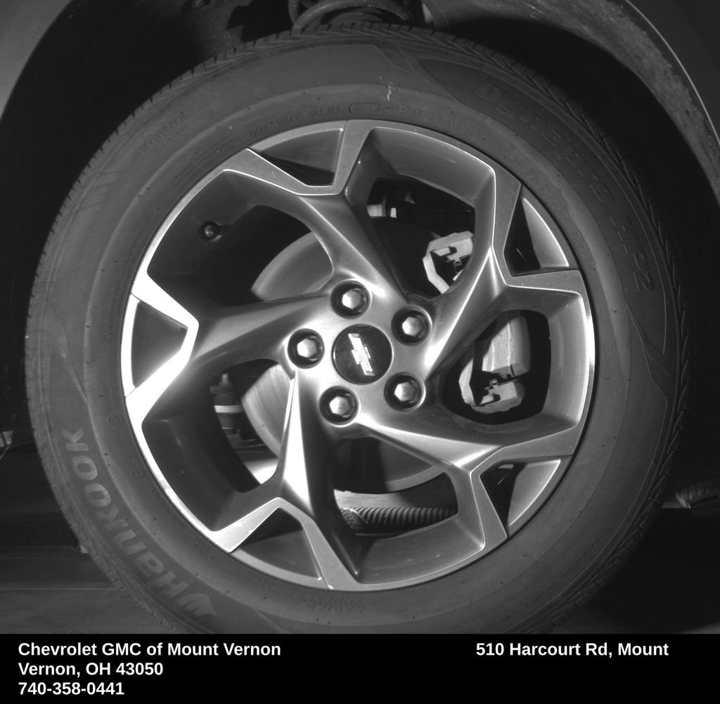 Used 2025 Chevrolet Trax LT FWD image 31