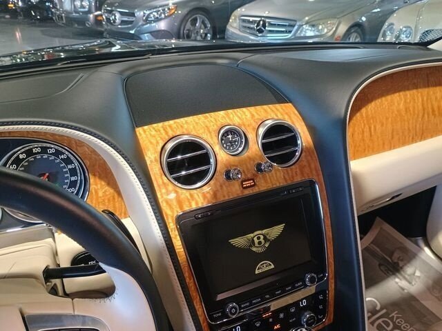 Used 2015 Bentley Flying Spur V8 AWD/4WD image 30