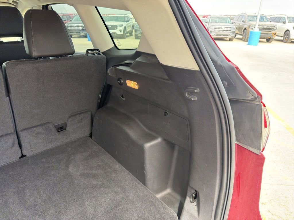 Used 2016 Ford Escape Titanium FWD image 21