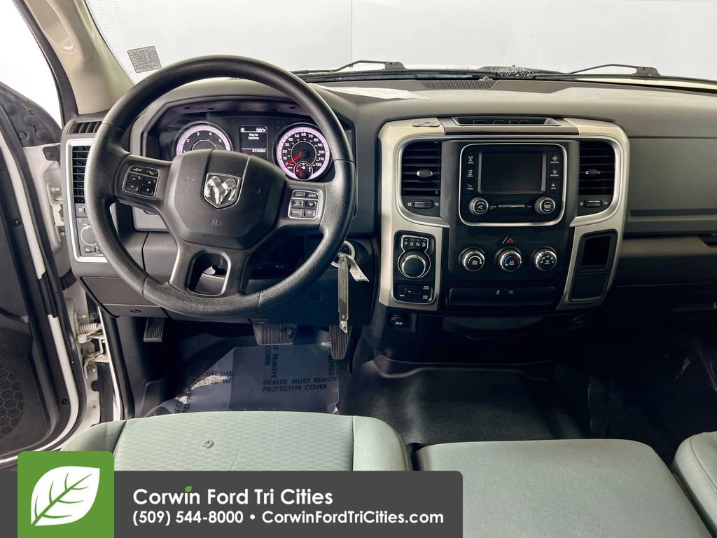 Used 2020 RAM 1500 Classic SLT image 23