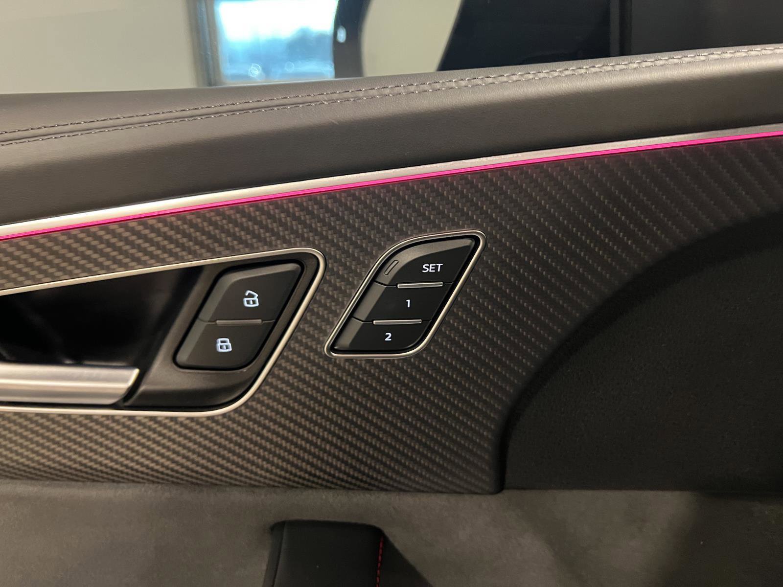 Used 2024 Audi RS Q8 image 27