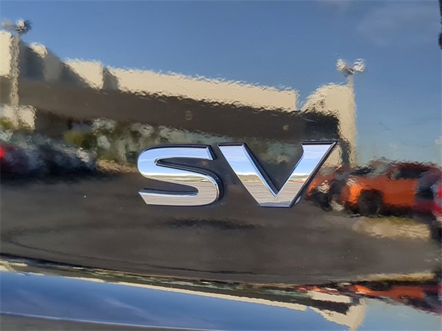 Used 2023 Nissan Rogue SV image 13