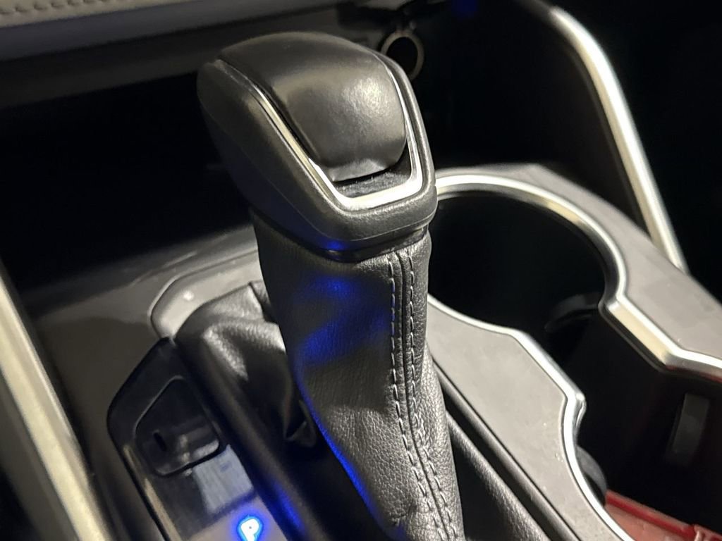 Used 2023 Toyota Highlander LE image 17