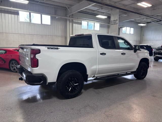 Certified 2024 Chevrolet Silverado 1500 LT Trail Boss w/ Dark Appearance Package AWD/4WD image 7
