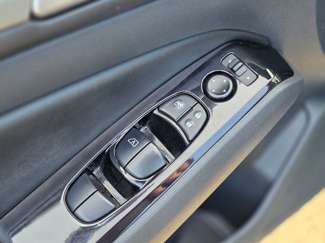 Used 2024 Nissan Altima 2.5 SR image 19