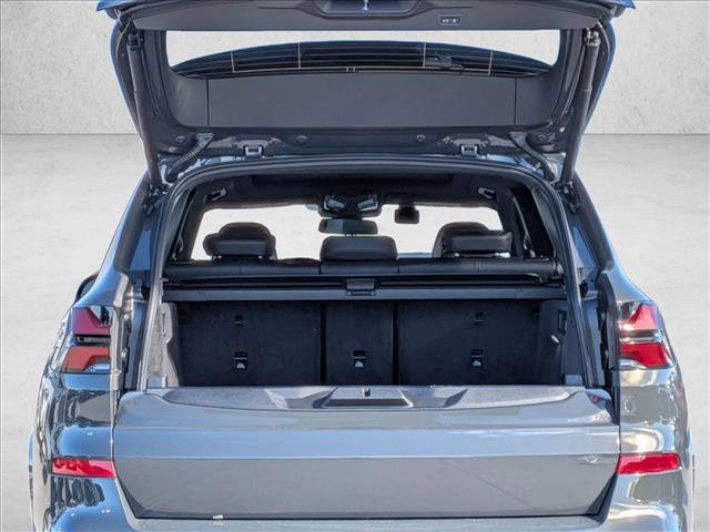 New 2026 BMW X5 xDrive50e w/ Executive Package image 19