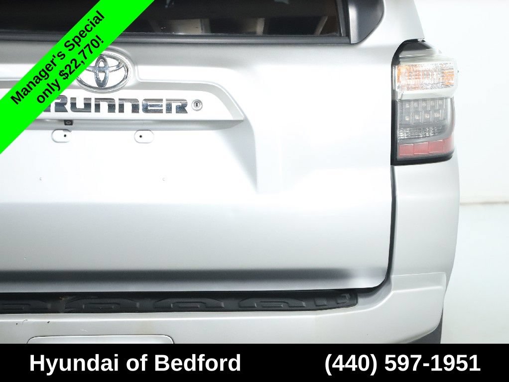 Used 2016 Toyota 4Runner SR5 AWD/4WD image 45