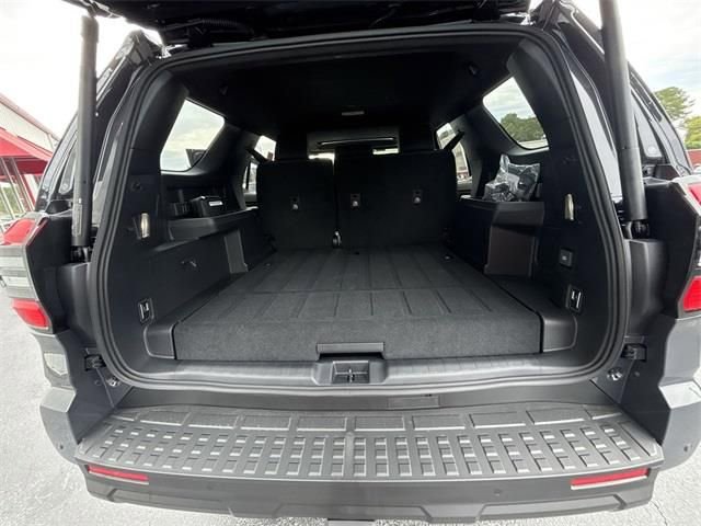 Certified 2025 Toyota 4Runner TRD Off-Road Premium image 24