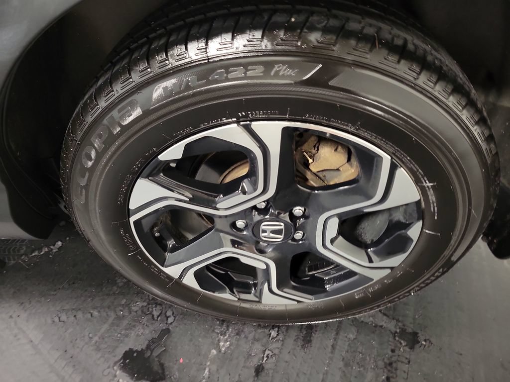 Used 2018 Honda CR-V Touring image 10