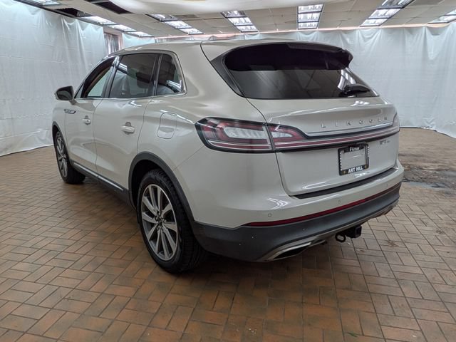 Used 2019 Lincoln Nautilus Select AWD/4WD image 5