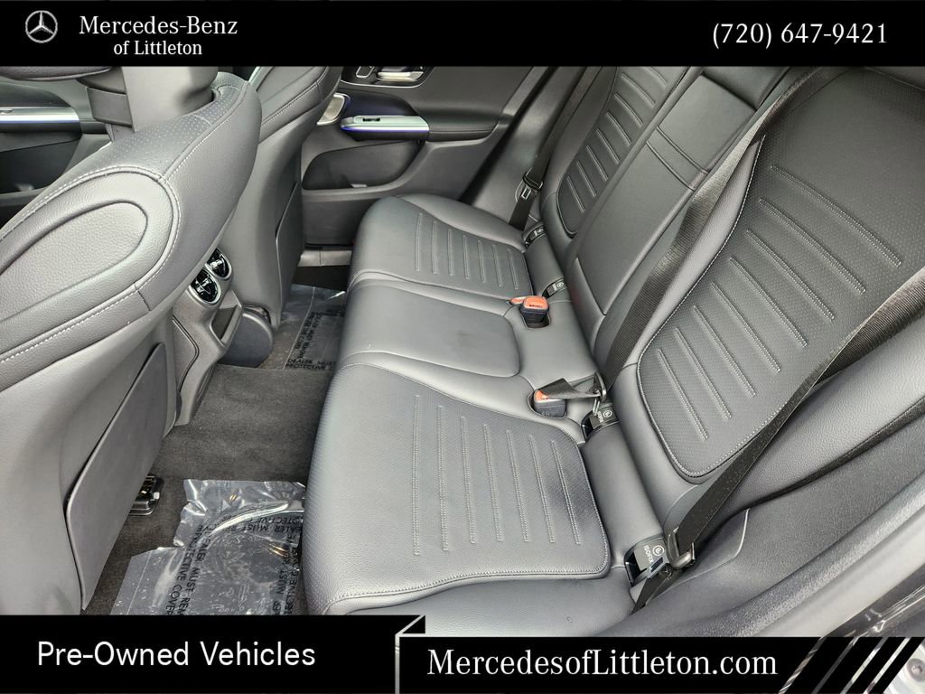Used 2026 Mercedes-Benz GLC 300 4MATIC image 33