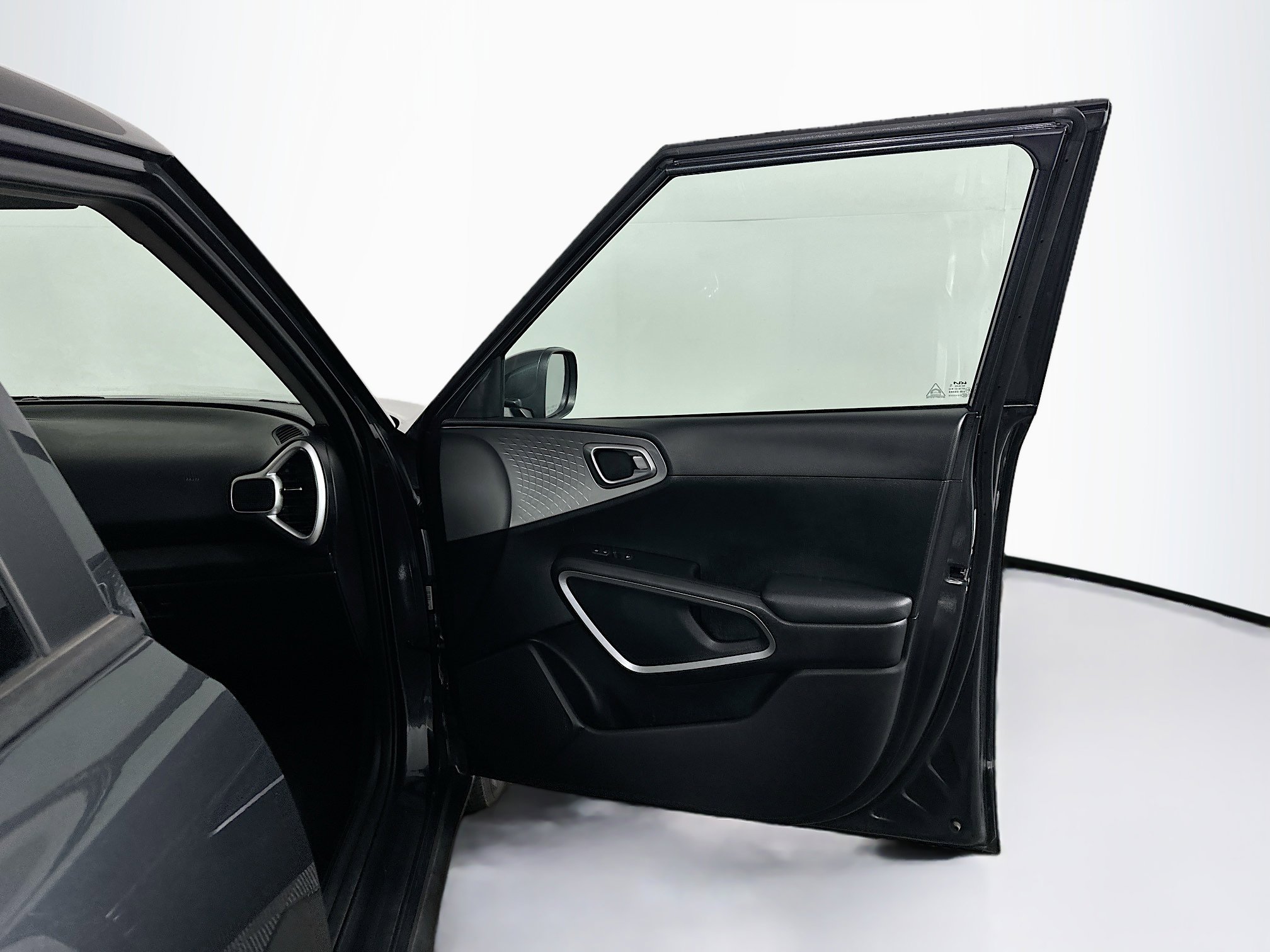 Used 2024 Kia Soul LX w/ Option Group 015 image 30